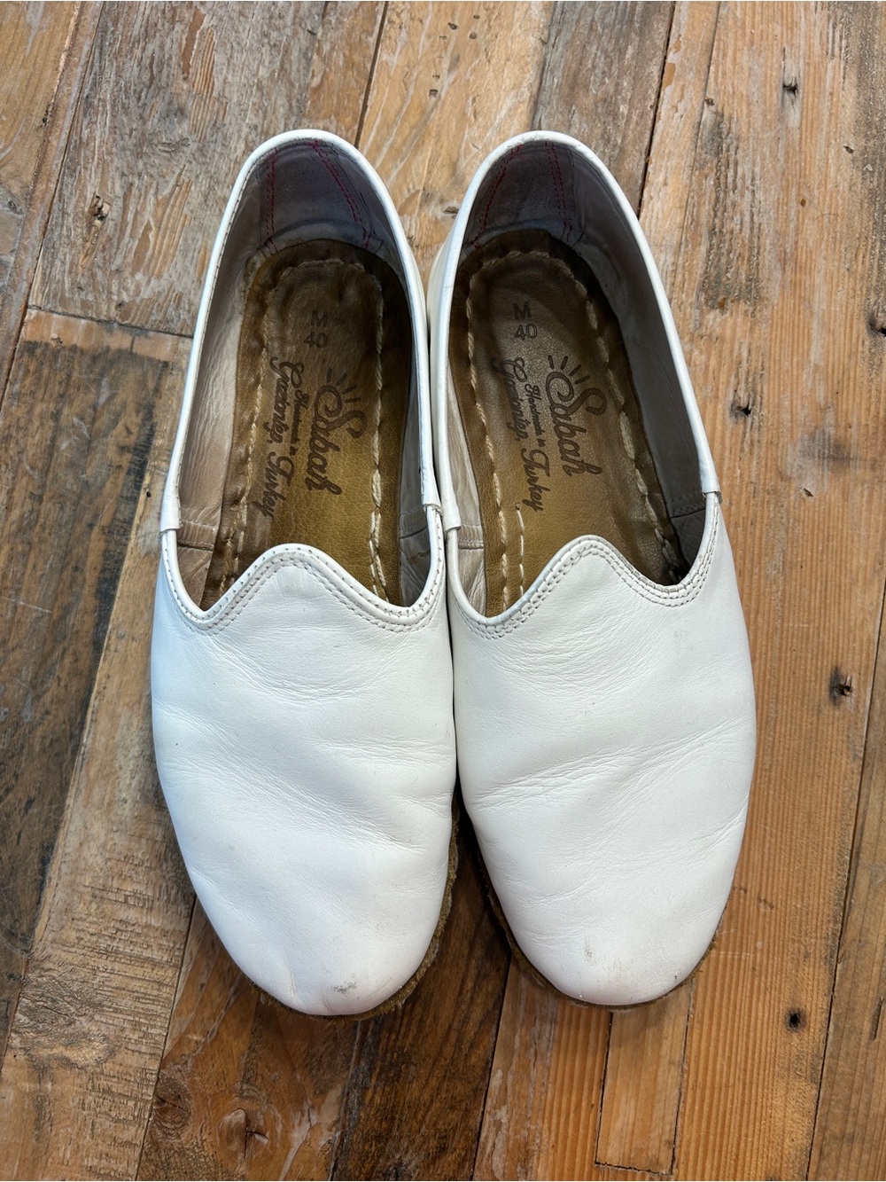 Sabah White Leather Slip-On Flats 40M